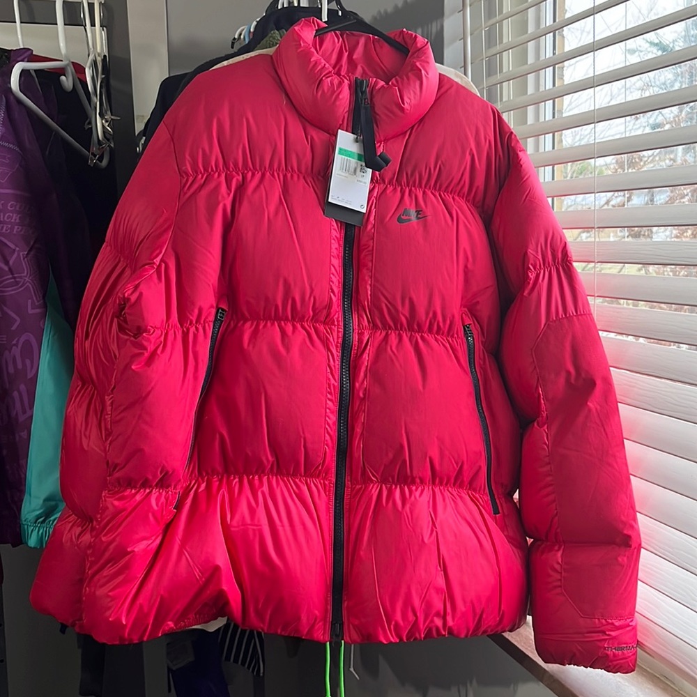 NIKE COAT RED XL